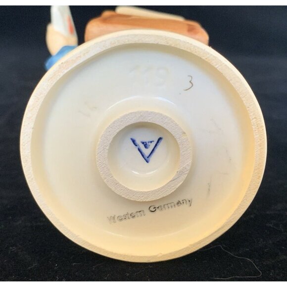 Hummel Postman Boy Figurine TMK2 Full Bee 119 Western Germany 5.25" Mailman - Picture 9 of 10